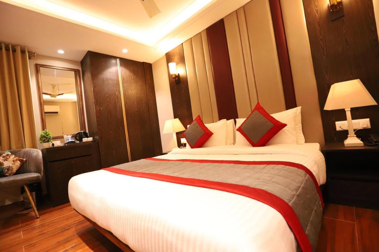 Hotel The Magic Tree - Paharganj Νέο Δελχί Εξωτερικό φωτογραφία