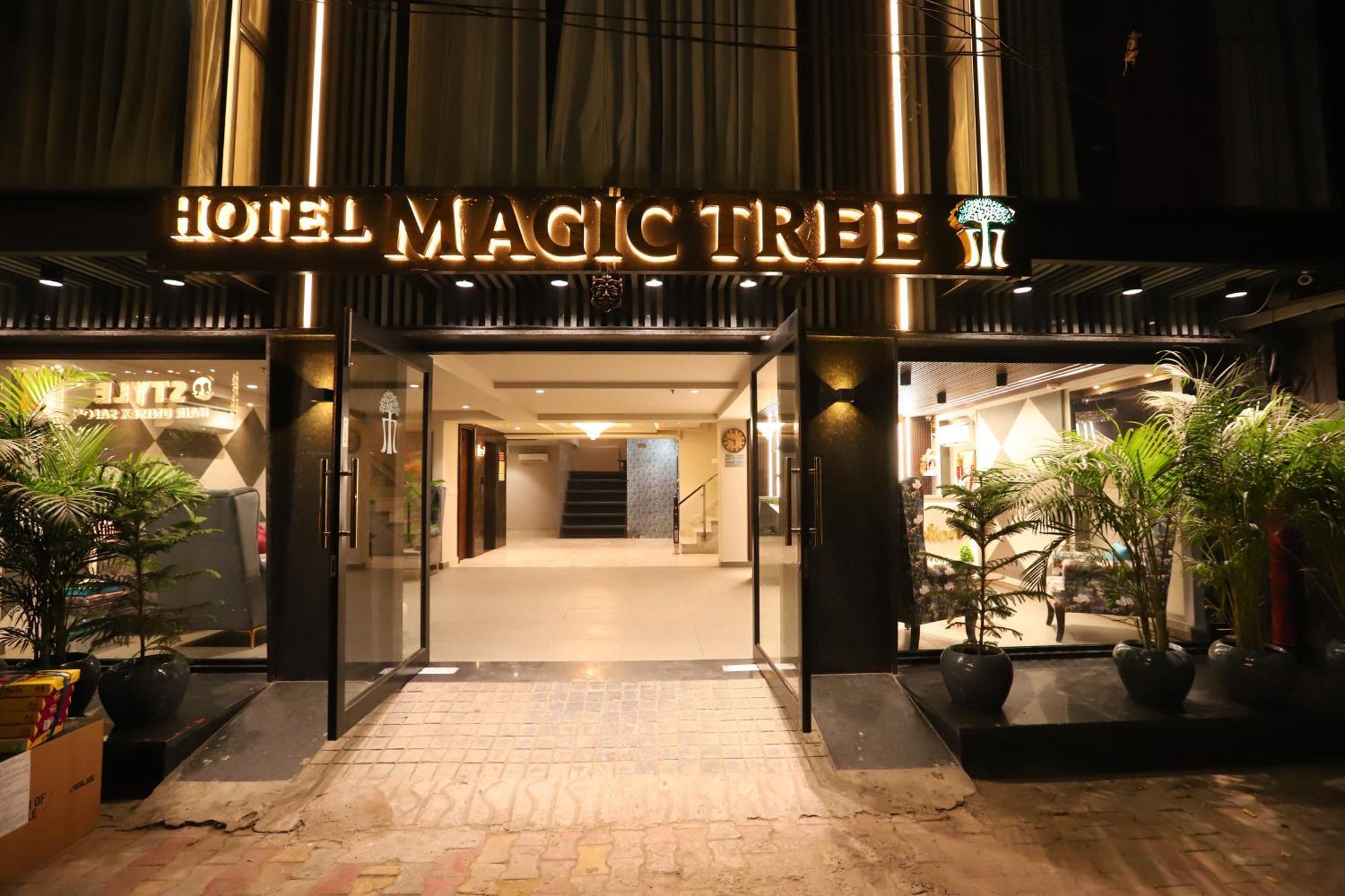 Hotel The Magic Tree - Paharganj Νέο Δελχί Εξωτερικό φωτογραφία