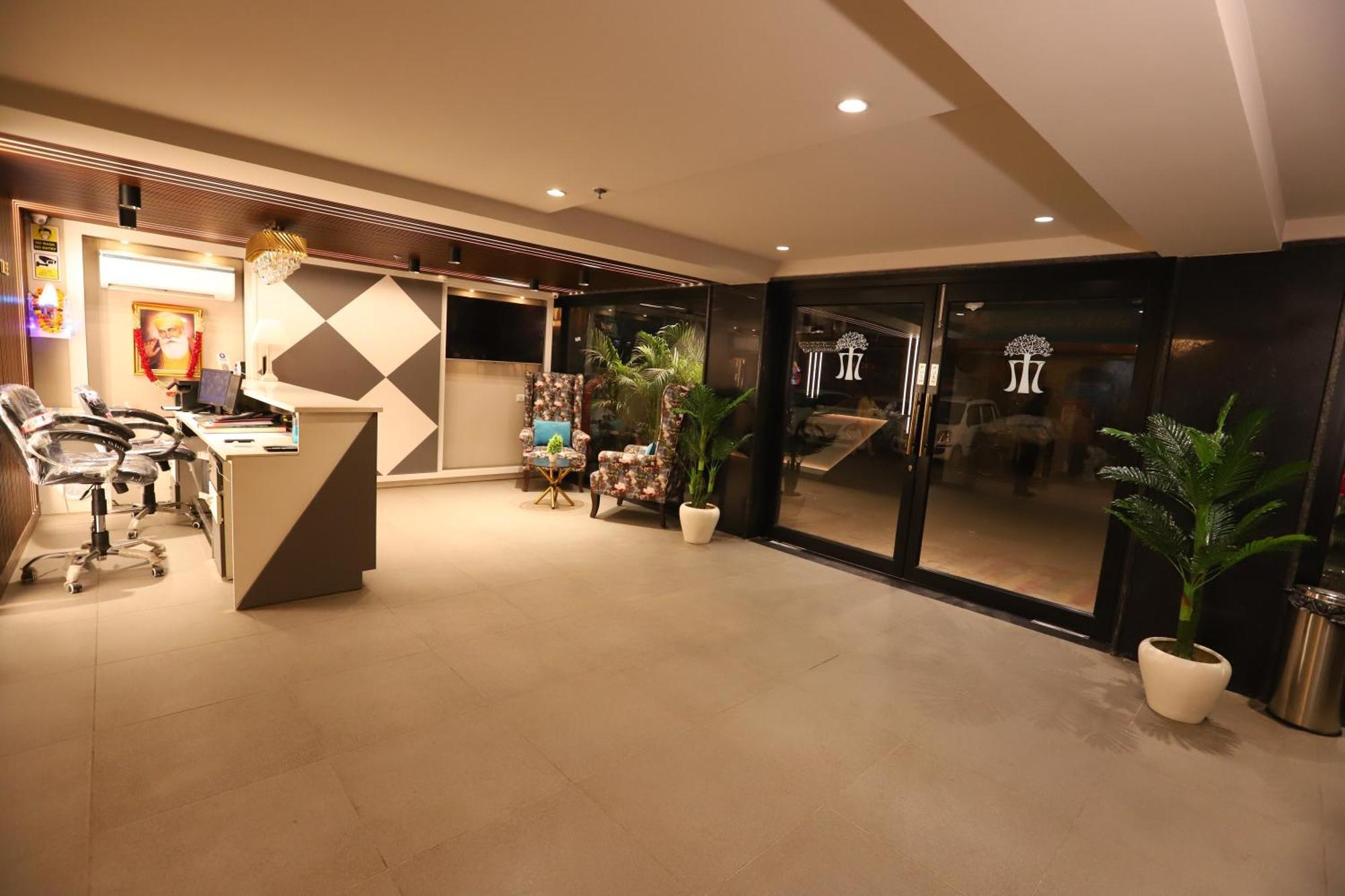 Hotel The Magic Tree - Paharganj Νέο Δελχί Εξωτερικό φωτογραφία